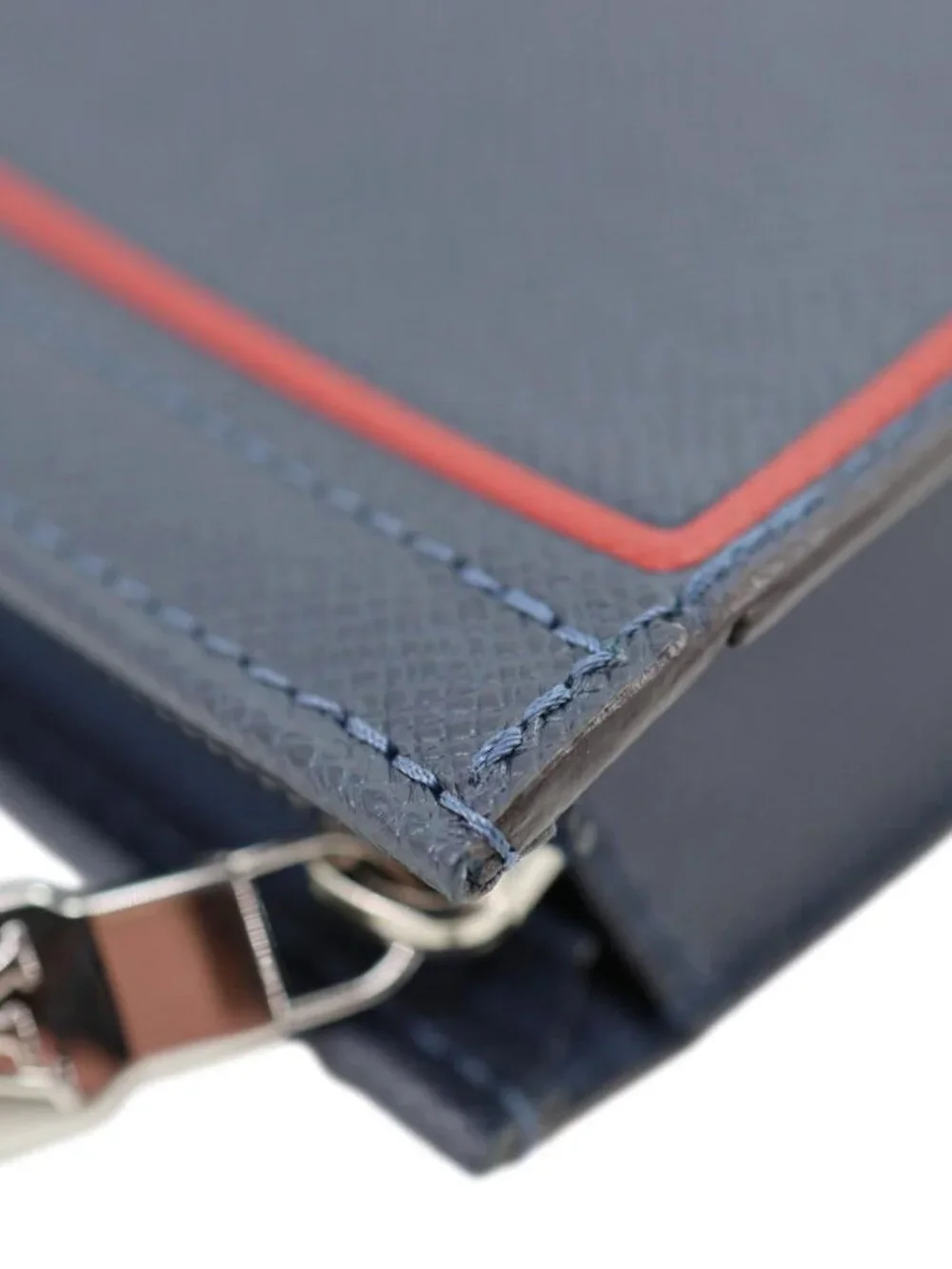 Louis Vuitton Voyage MM Taiga Leather Pochette Navy Blue